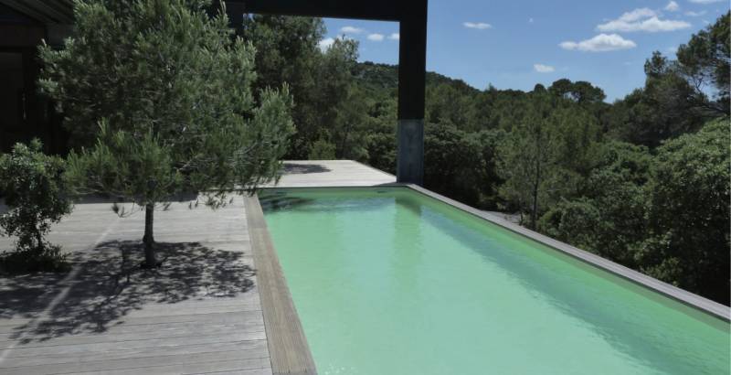 Piscine bois LE BON BAIN, modèle BORA BORA hors-sol dans le département de l'Hérault près de Montpellier