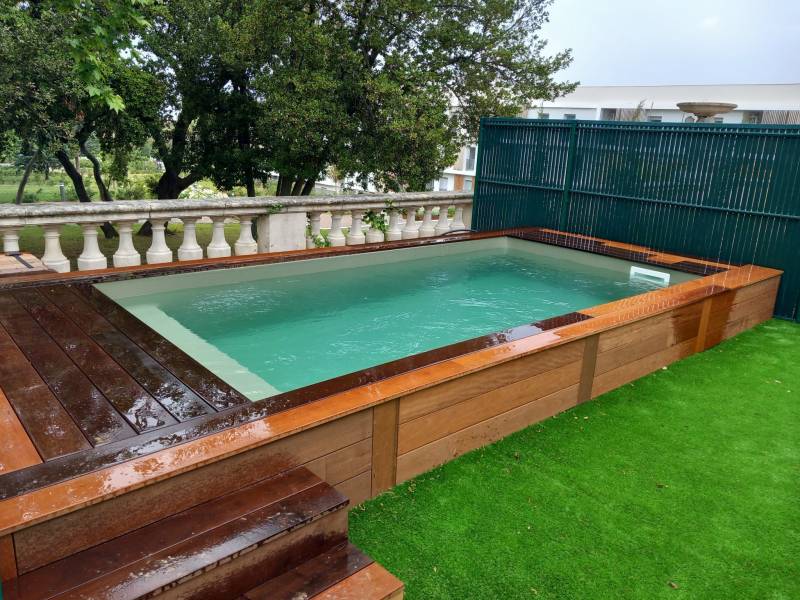 Bienvenue au BON BAIN, le spécialiste de la piscine à ossature bois sur mesure sur tout le bassin méditerranéen de Perpignan à Menton